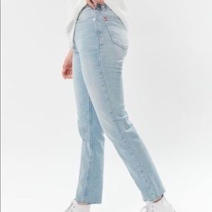 BDG High-Waisted Girlfriend Jean Faded Light Wash